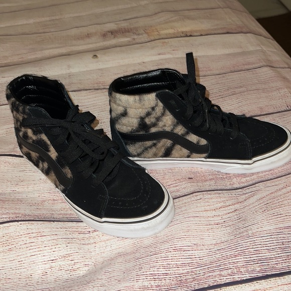 Vans Sk8Hi leopard black sneakers . Size 5.5 - Picture 13 of 13